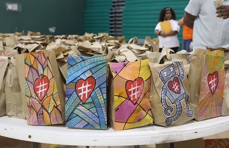 Pack & Distribute Lunches w/ Hashtag Lunchbag